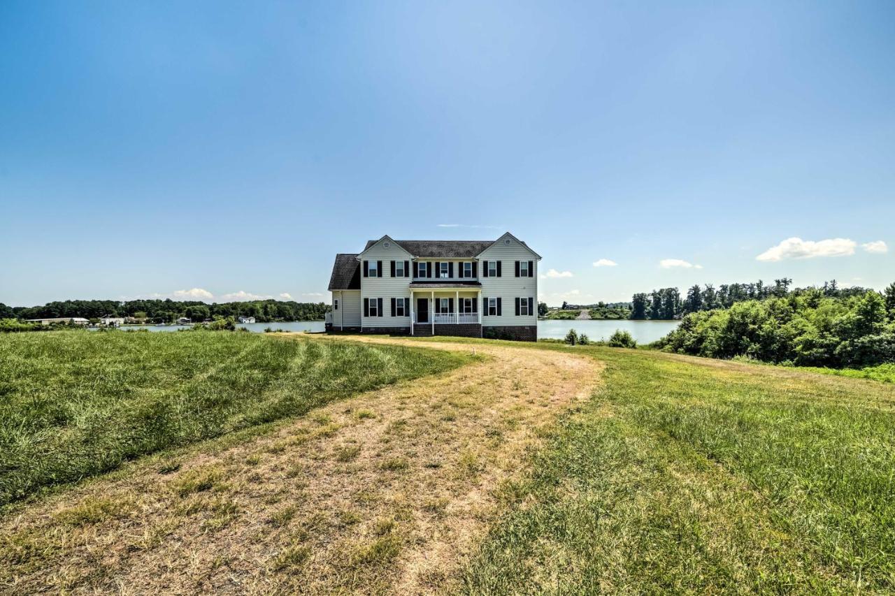 Waterfront Montross Home With Private Boat Slip! المظهر الخارجي الصورة